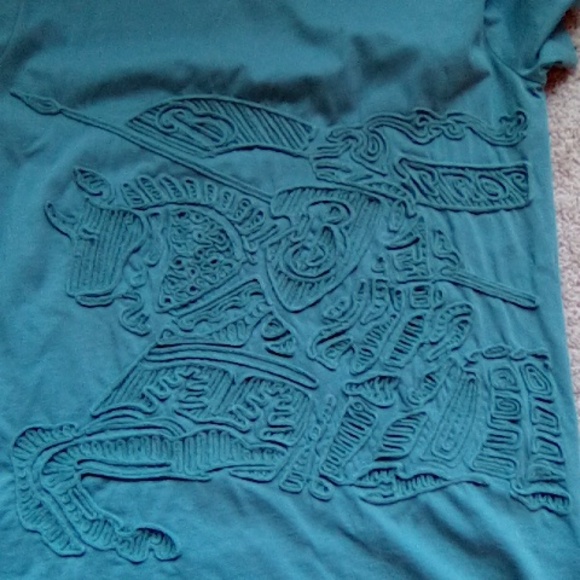 Authentic Burberry Knight detailed top - Picture 9 of 12